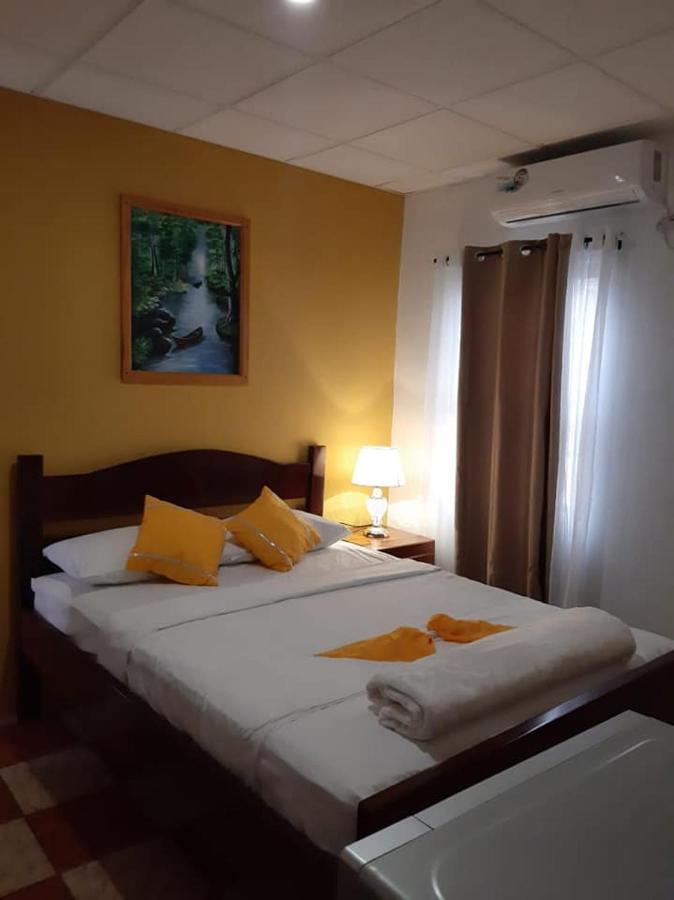 Saint Charles Inn, Belize Central America Punta Gorda Exterior photo